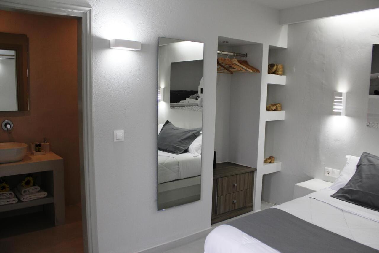 Perissa Beachfront Rooms 外观 照片