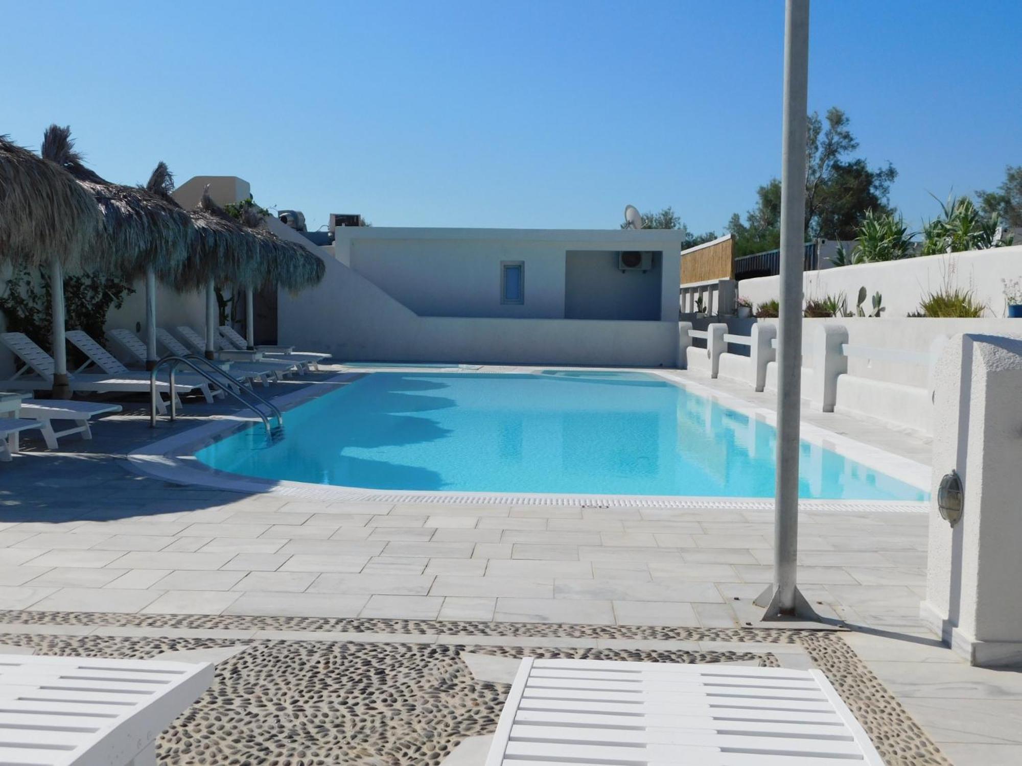 Perissa Beachfront Rooms 外观 照片